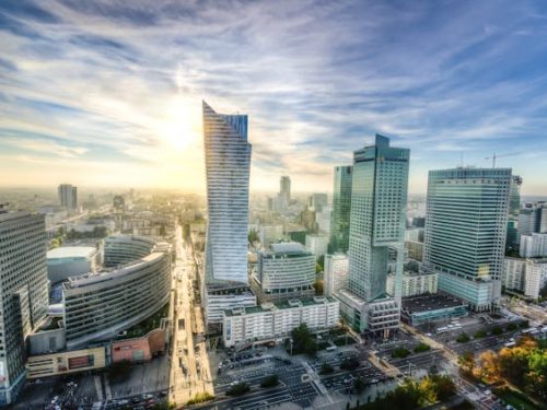 Warszawa czy Fortaleza? Porównanie inwestycji