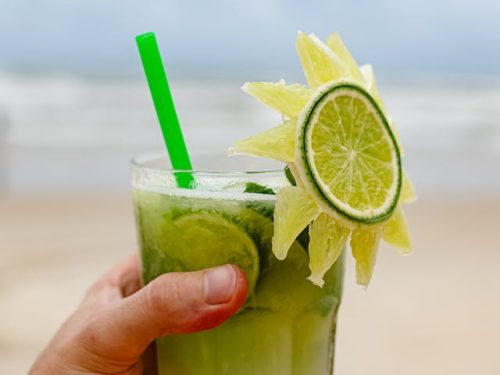 Różne rodzaje drinków w Brazylii